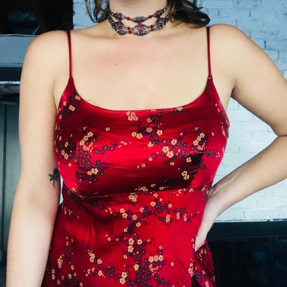 Oriental design mini red dress